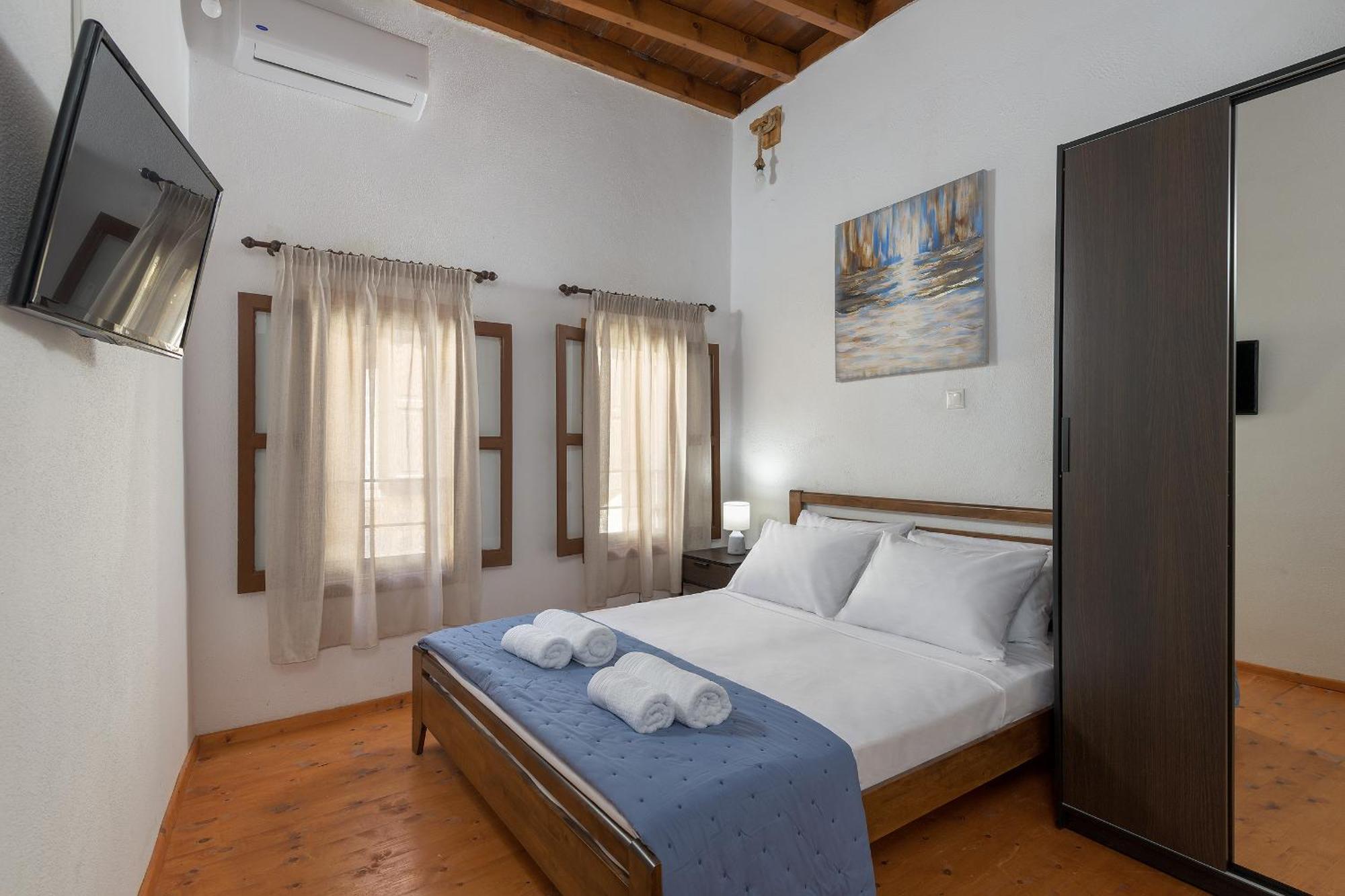 Rustic Self-Inn Rhodes City Esterno foto