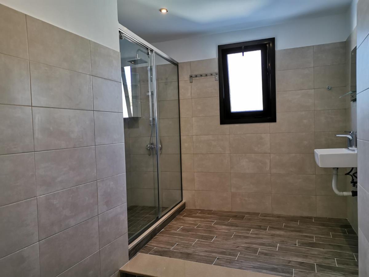 Rustic Self-Inn Rhodes City Esterno foto